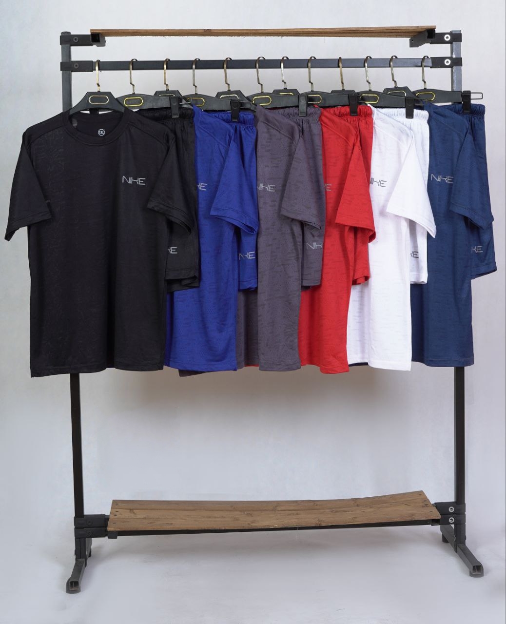 تیشرت و شلوارک مردانه